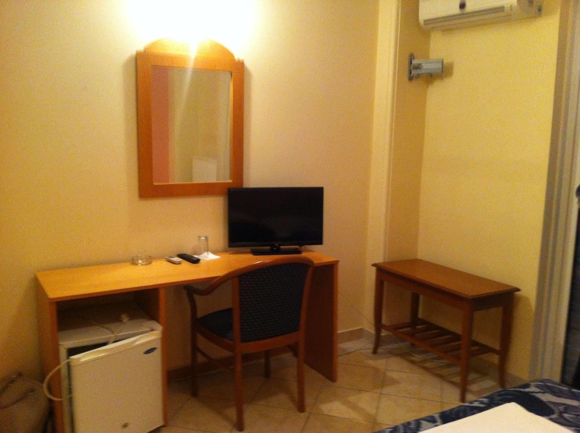 Cybele Guest Отель 3*